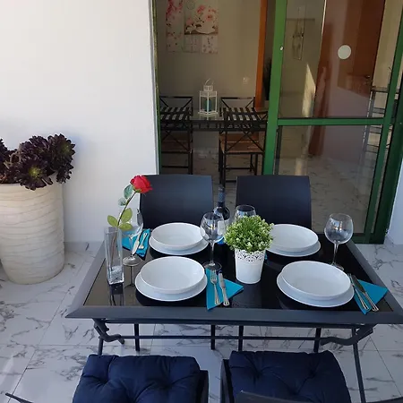 Casa Palmera Mit Beheiztem Pool 아파트 *